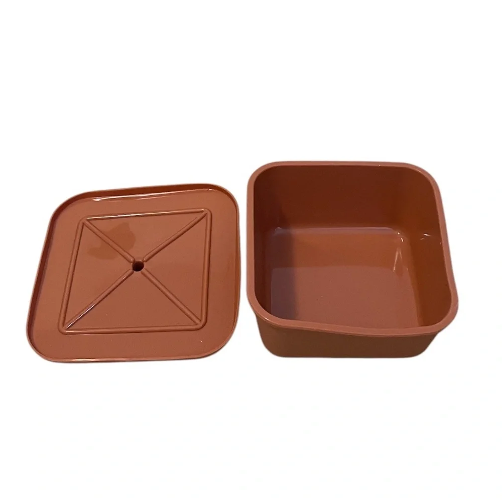 Set Of Four Square Copper Chef‎ Lidded Silicone Ramekins- NEW